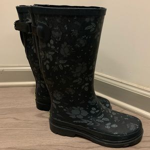 Western Chief rain boots size 6 (Wide calf)